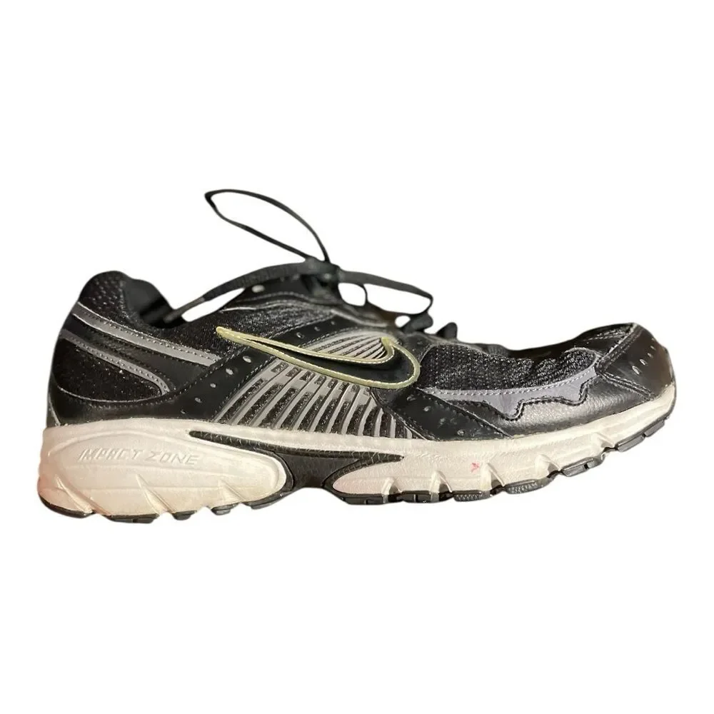 Nike Dart 7 Men’s Size 9.5 | Black Running Sneakers